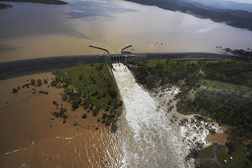 Wivenhoe Dam overflows