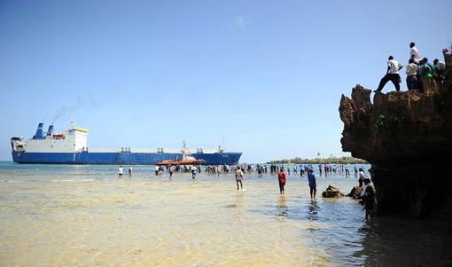 The MV Faina arrives in Kenya in February 2009. (Photo Courtesy of AFP).